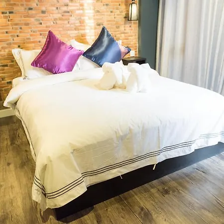 Joyful Thai Boutique Hotel-2